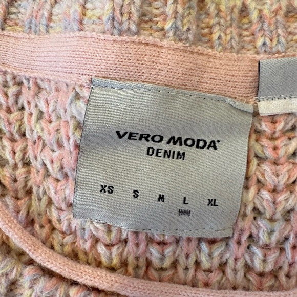 Vero Moda Light Pink Crew Neck Sweater - Picture 5 of 6